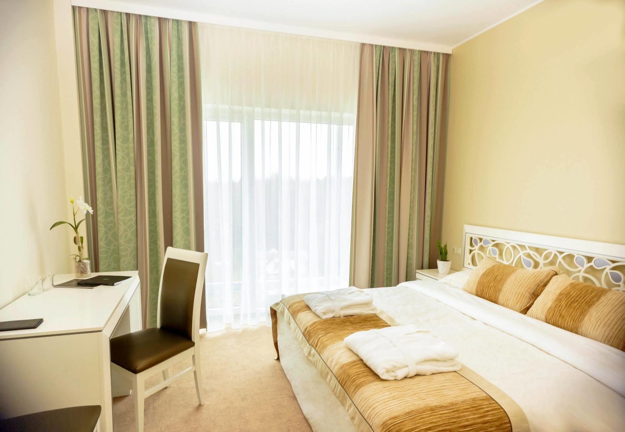 Noorus 4* Narva-Jõesuu